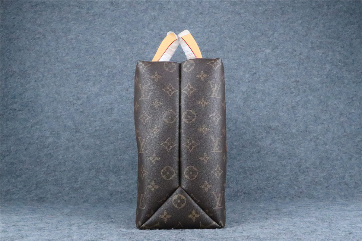 LV Shopper Tote MM