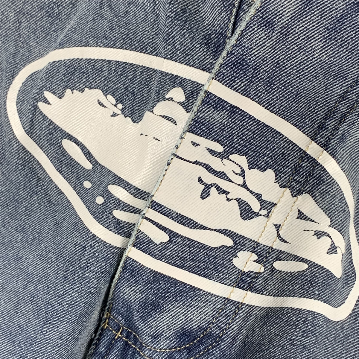 Corteiz Alcatraz Baggy Denim Shorts 'Stonewash'