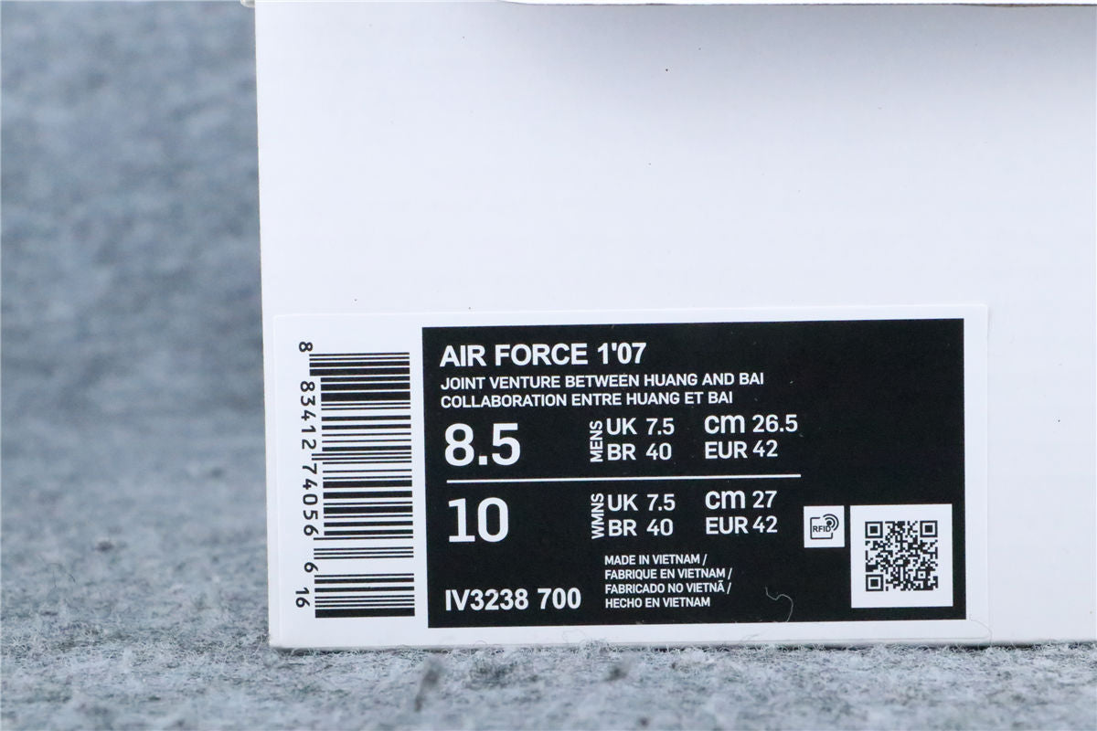 Victor Victor x Nike Air Force 1 ‘01 'Yellow Zest'