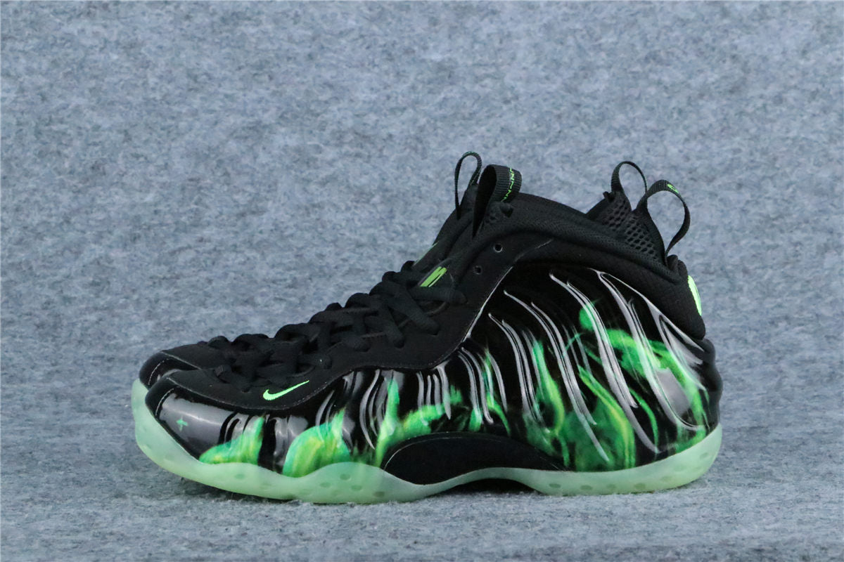 Nike Air Foamposite One 'Paranorman'