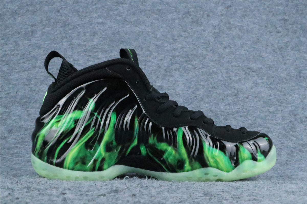Nike Air Foamposite One 'Paranorman'