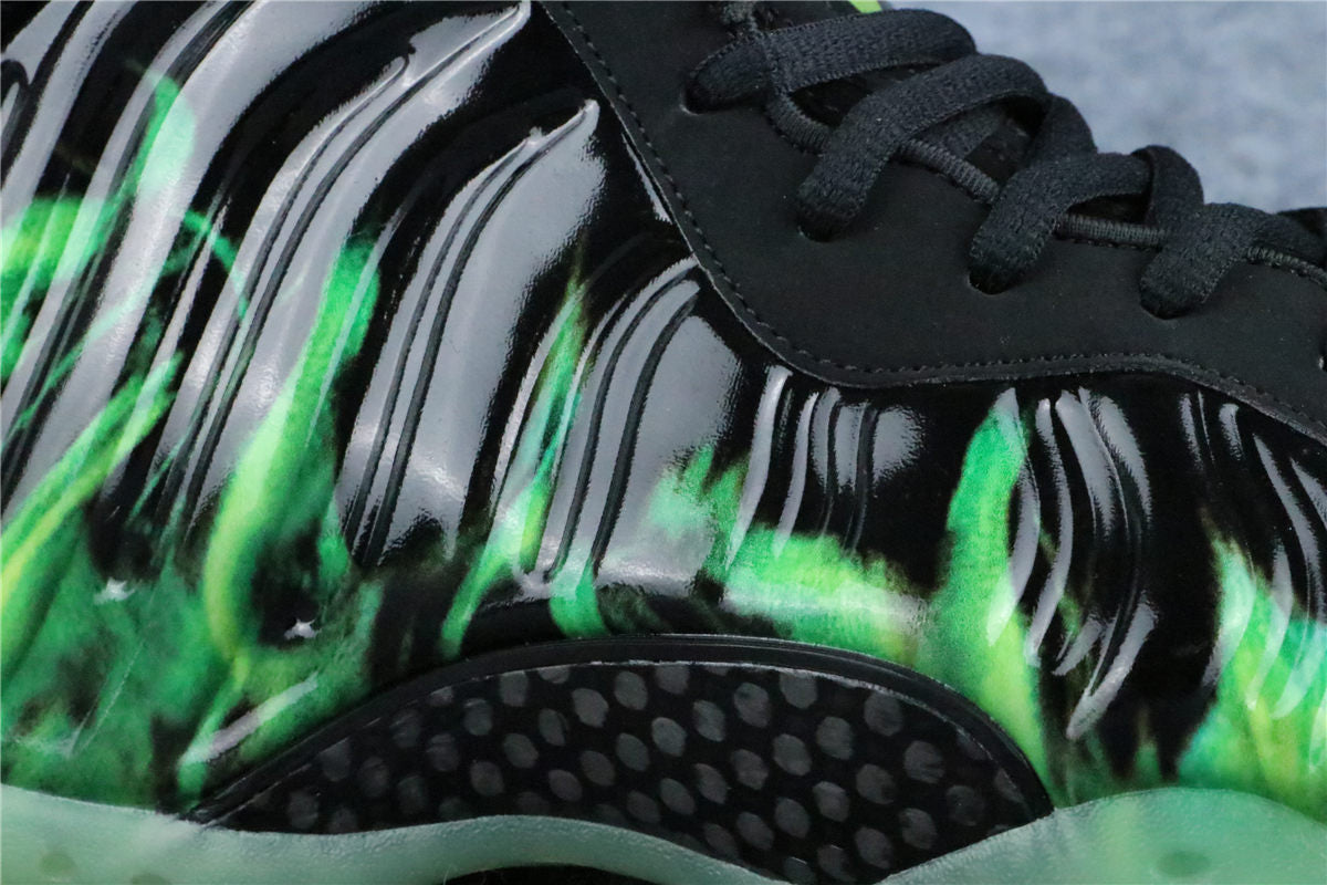 Nike Air Foamposite One 'Paranorman'