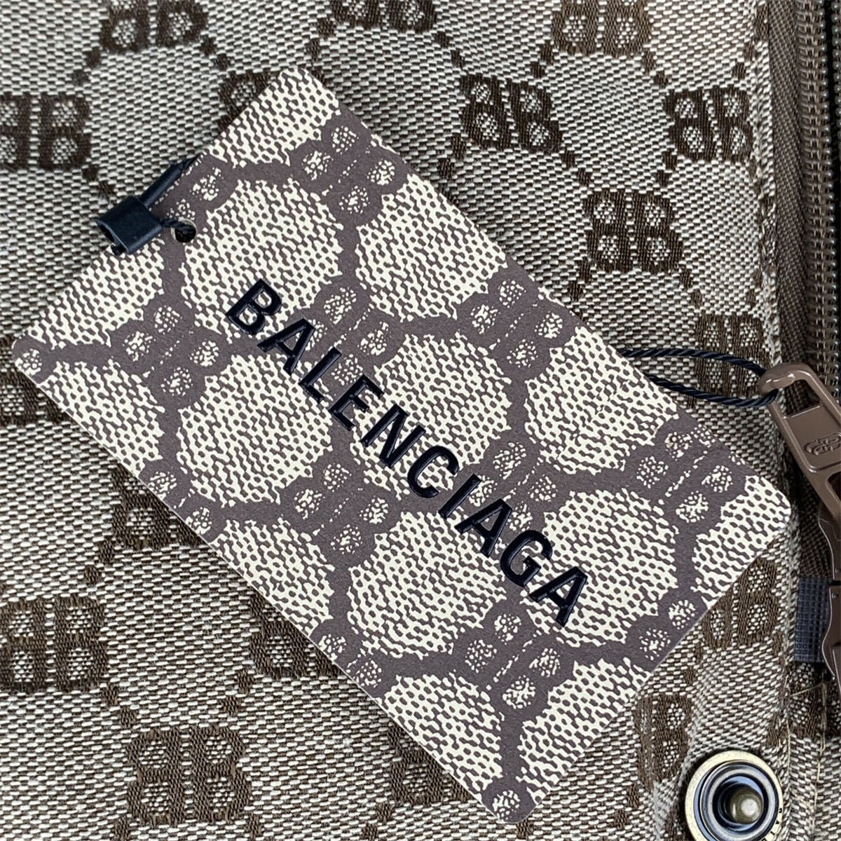 Gucci x Balenciaga The Hacker Project Hacker Cocoon Puffer Gilet Vest 'Beige/Ebony'