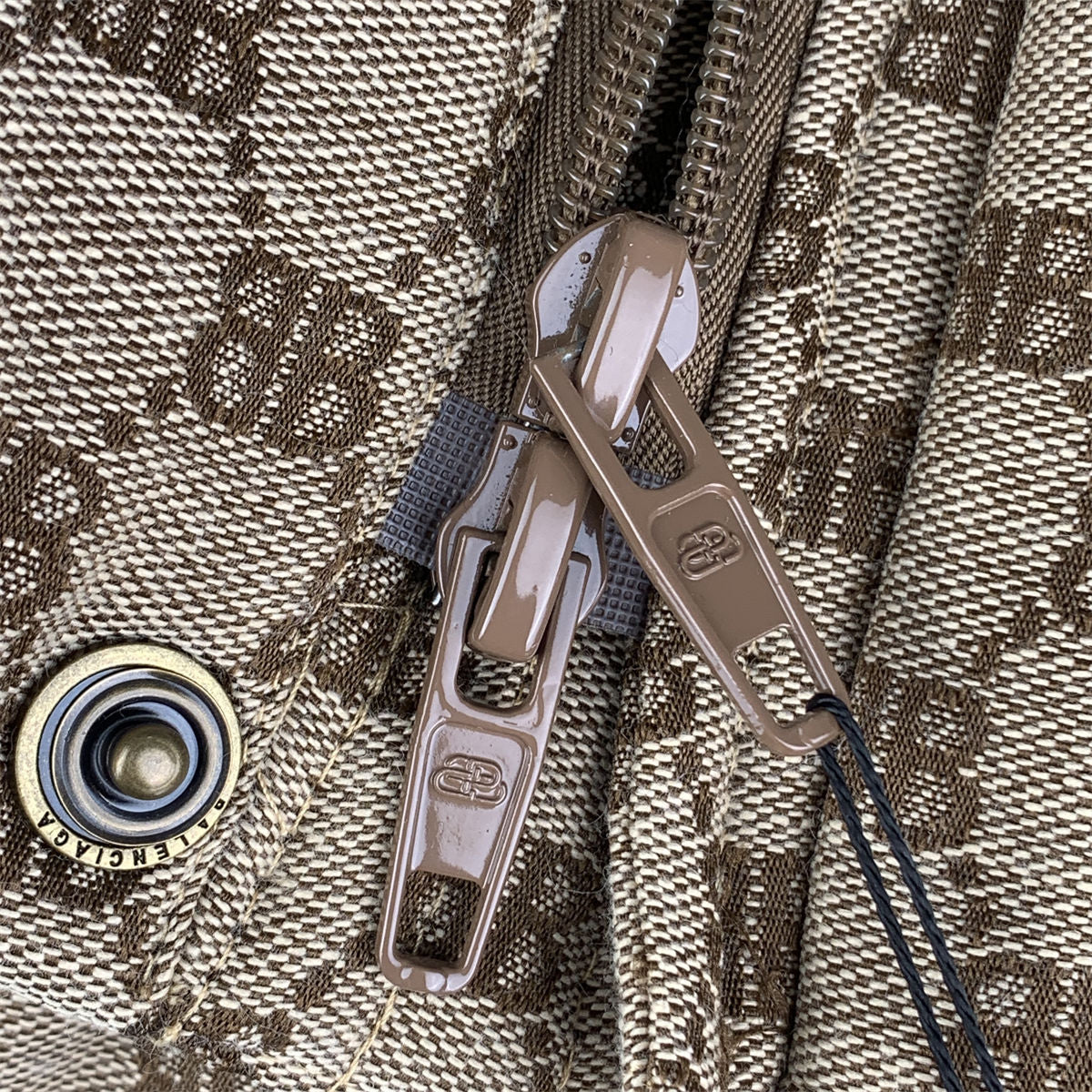 Gucci x Balenciaga The Hacker Project Hacker Cocoon Puffer Gilet Vest 'Beige/Ebony'