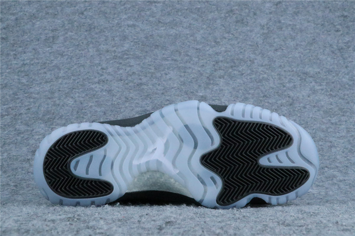 Air Jordan 11 Retro WMNS 'Magic Ball'