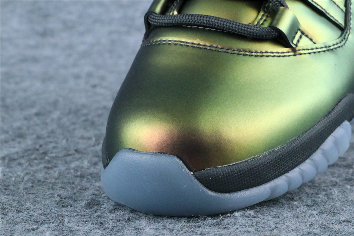 Air Jordan 11 Retro WMNS 'Magic Ball'
