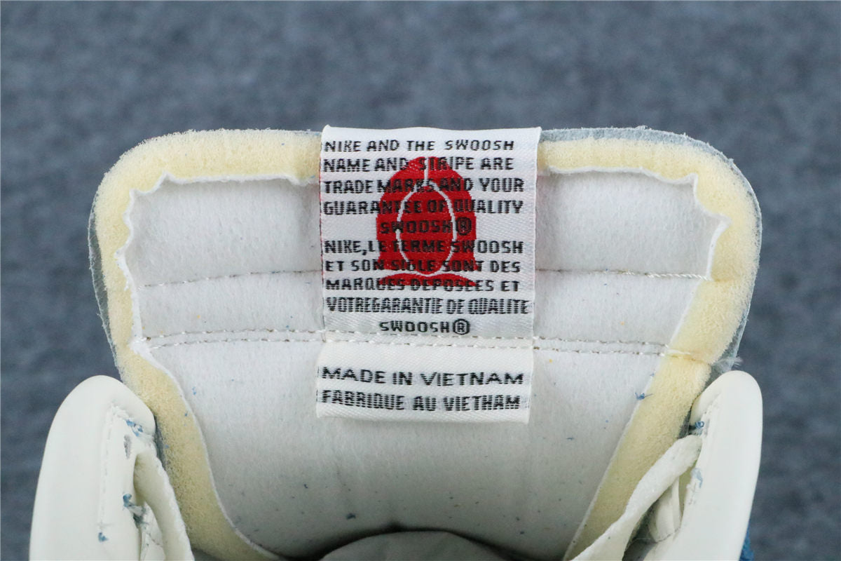 Kasina x Nike Dunk Low '80s Bus'