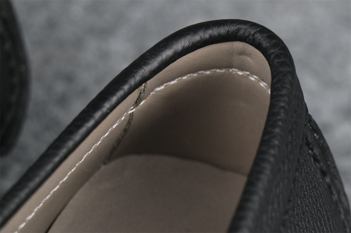Salvatore Ferragamo Gancini Driver Loafers 'Black'