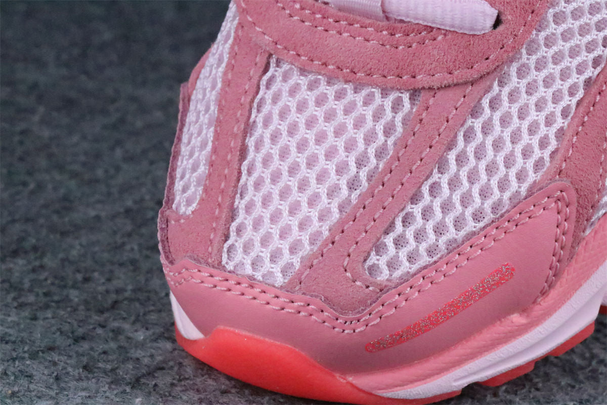 Nike Wmns Air Zoom Vomero 5 'Barbie'