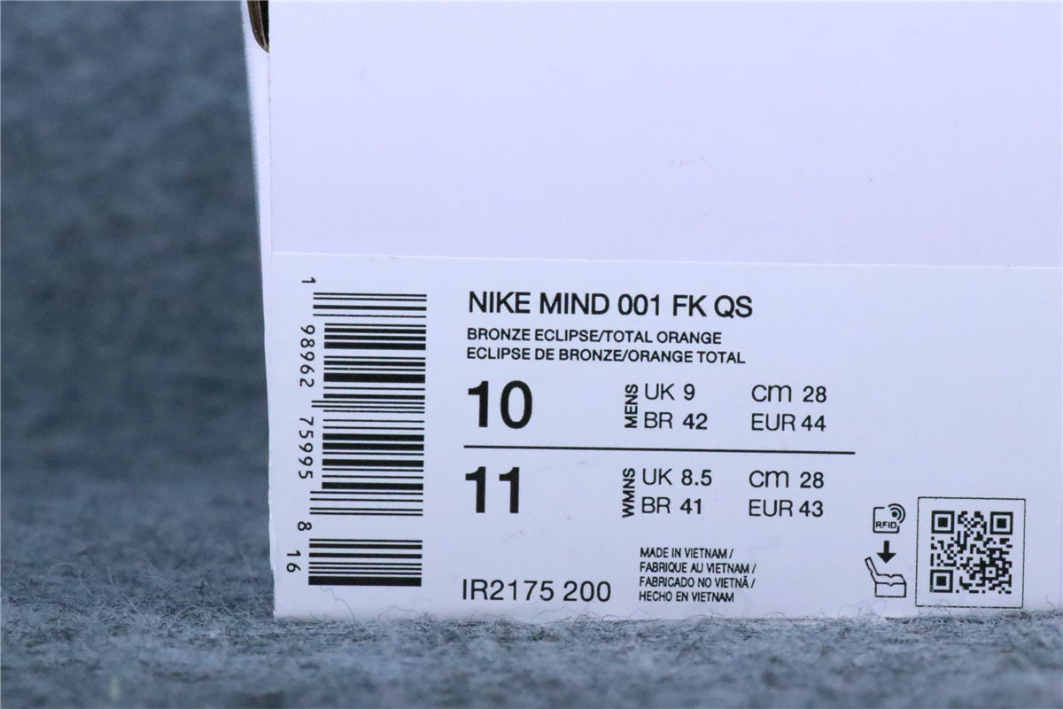 Nike Mind 001 Flyknit 'Bronze Eclipse'  (We recommend sizing up)