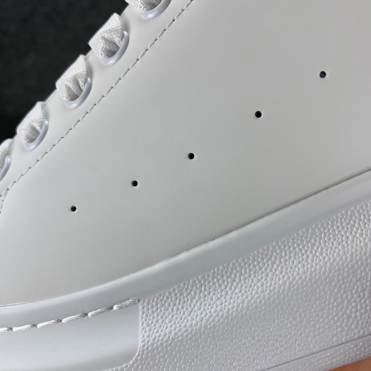 Alexander McQueen Oversized Sneaker 'White Lust Red'