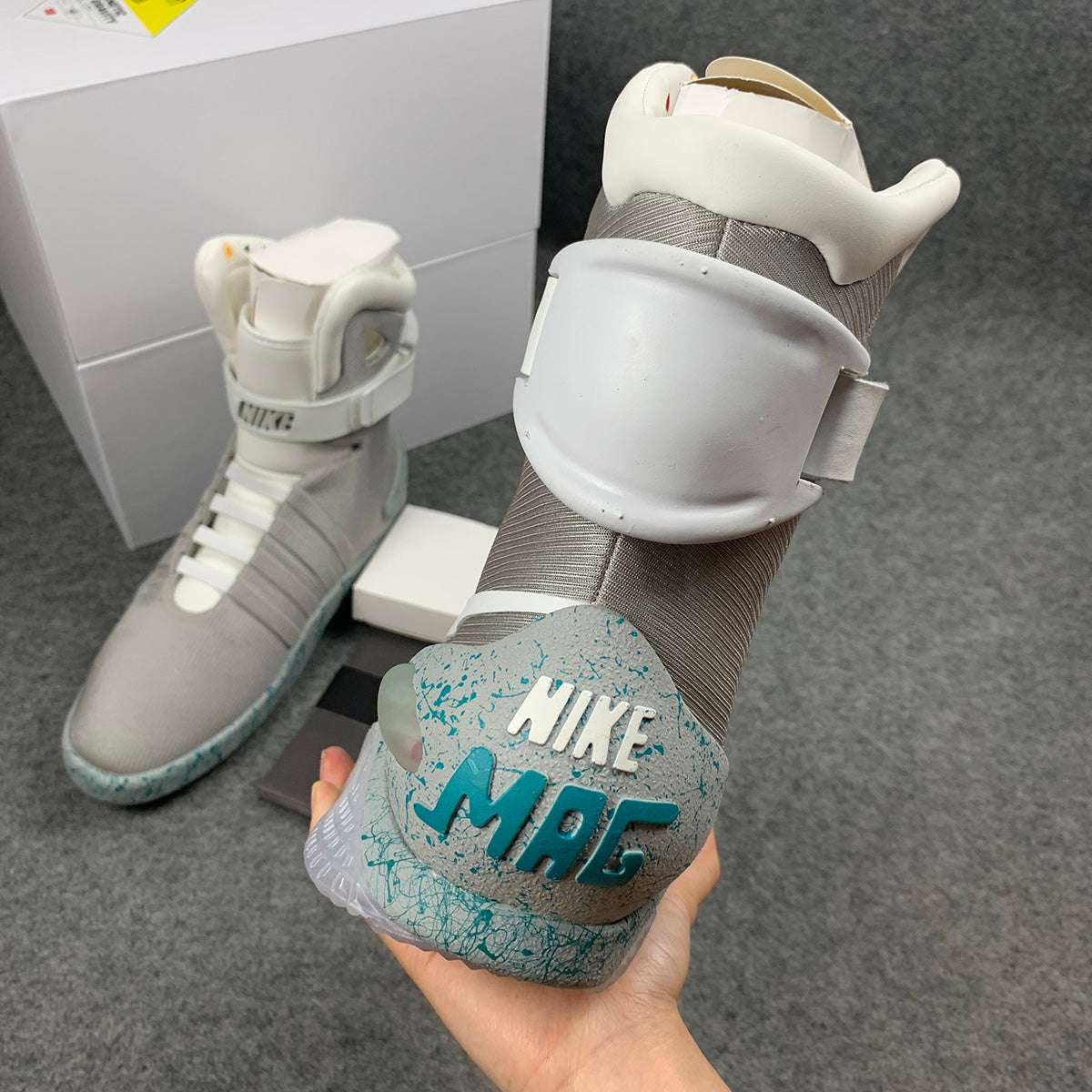 Nike Mag 'Back To The Future' (2011)