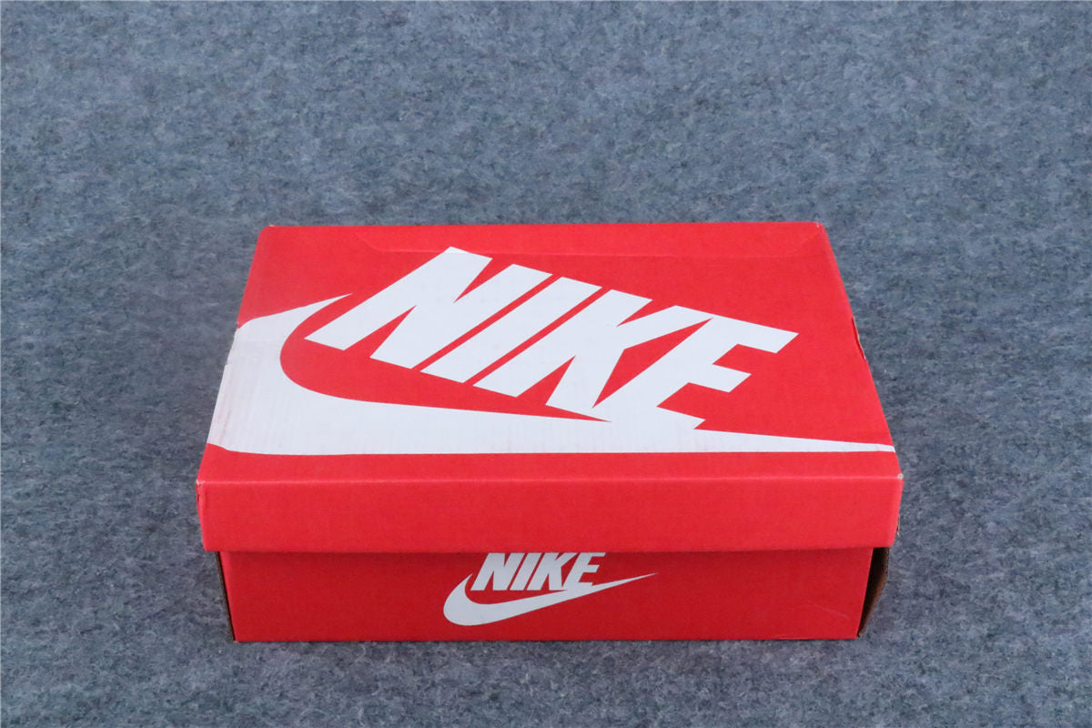 Supreme x Nike Air Max Plus TN 'White'