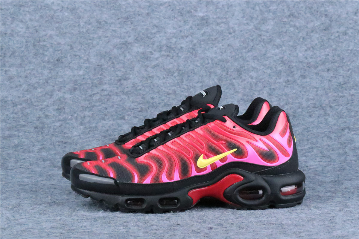 Supreme x Nike Air Max Plus TN 'University Red'