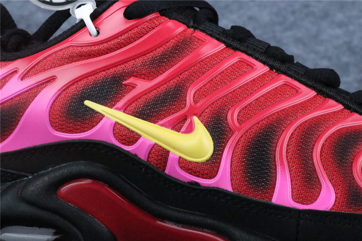 Supreme x Nike Air Max Plus TN 'University Red'