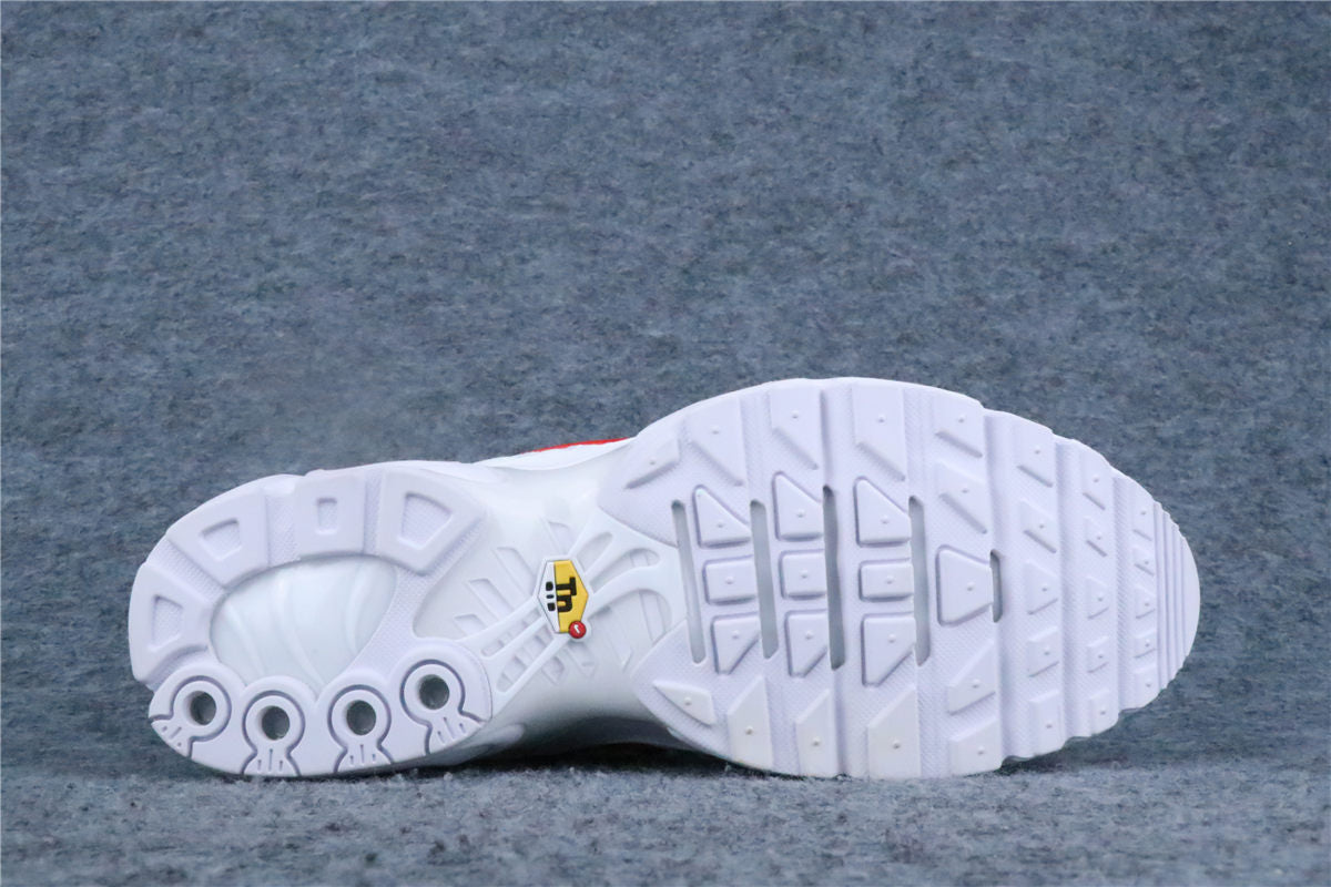 Supreme x Nike Air Max Plus TN 'White'