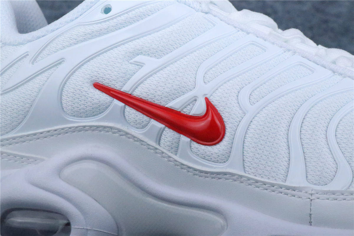 Supreme x Nike Air Max Plus TN 'White'
