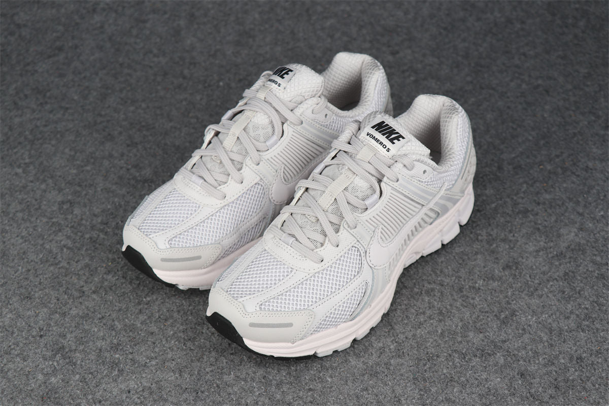 Nike Air Zoom Vomero 5 'Vast Grey' 2019