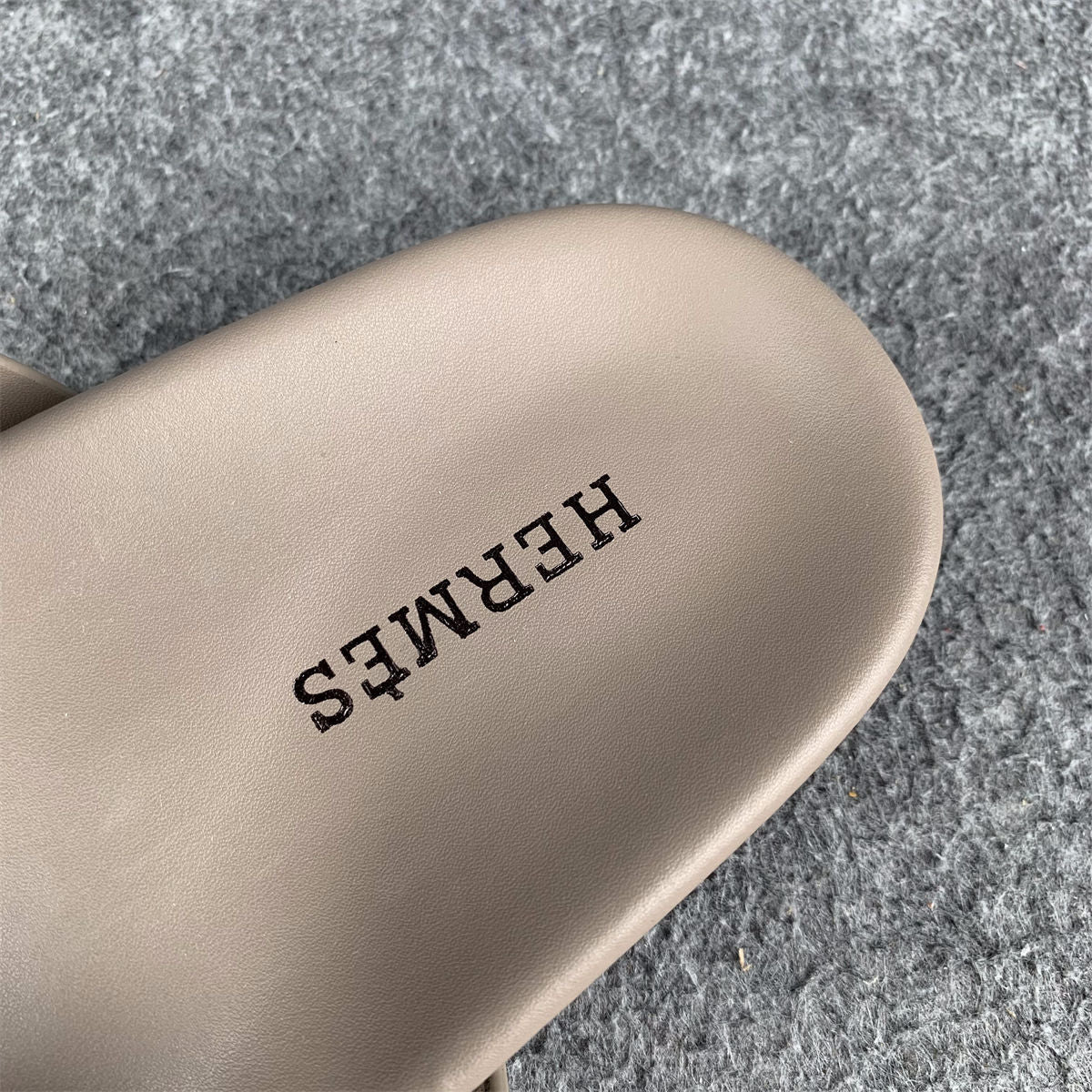 Chypre Sandals 'Beige Suède