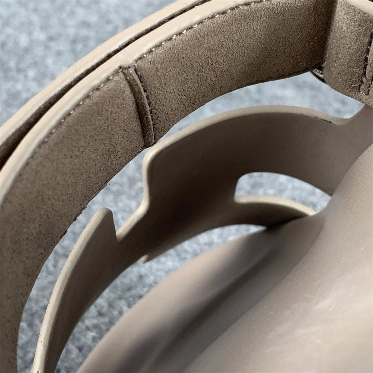 Chypre Sandals 'Beige Suède
