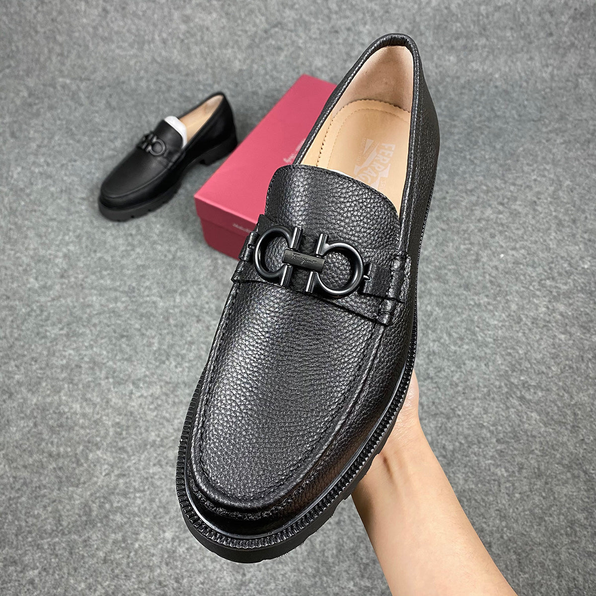 Salvatore Ferragamo Gancini Lug Sole Loafers 'Black'