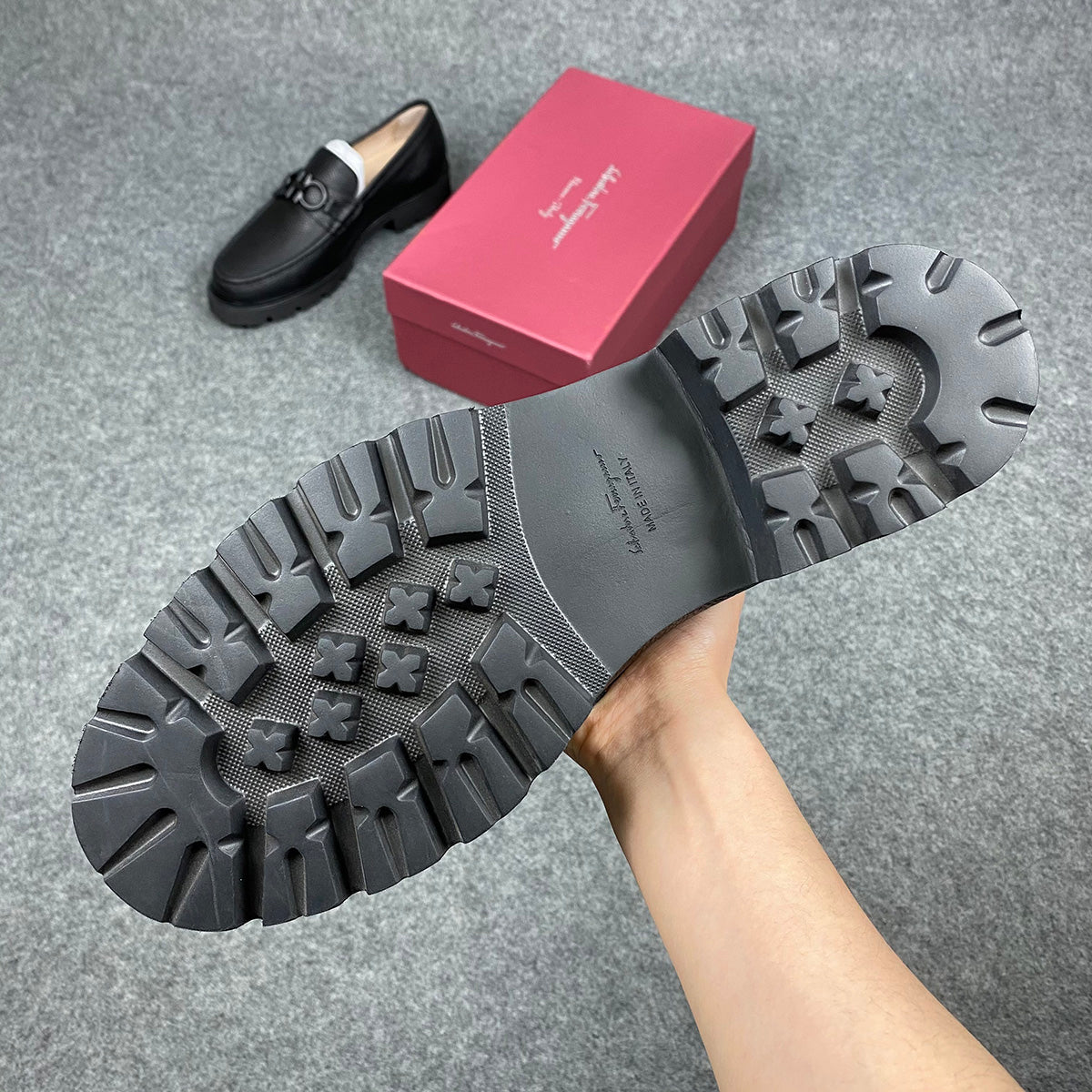 Salvatore Ferragamo Gancini Lug Sole Loafers 'Black'
