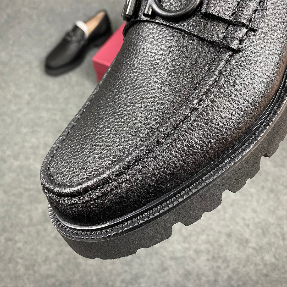 Salvatore Ferragamo Gancini Lug Sole Loafers 'Black'