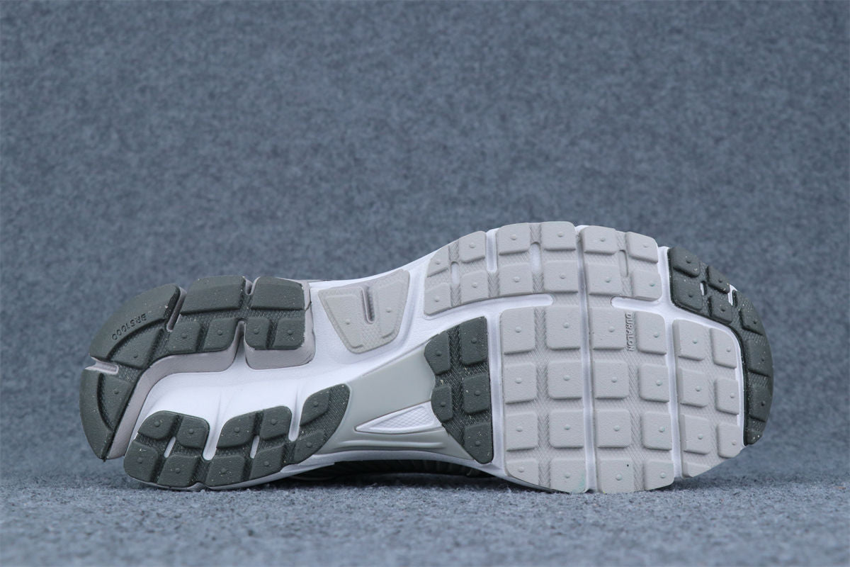 Nike Air Zoom Vomero 5 'Light Iron Ore'