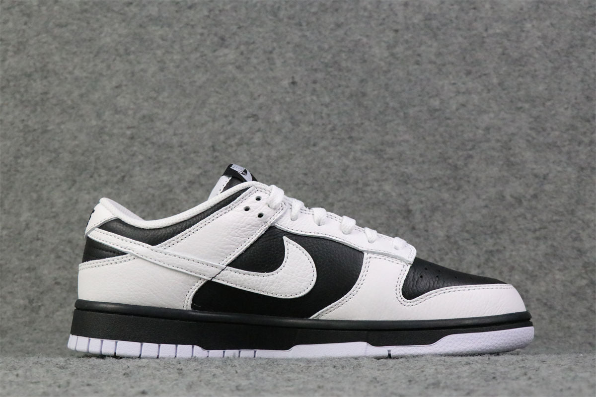 Dunk Low 'Reverse Panda'