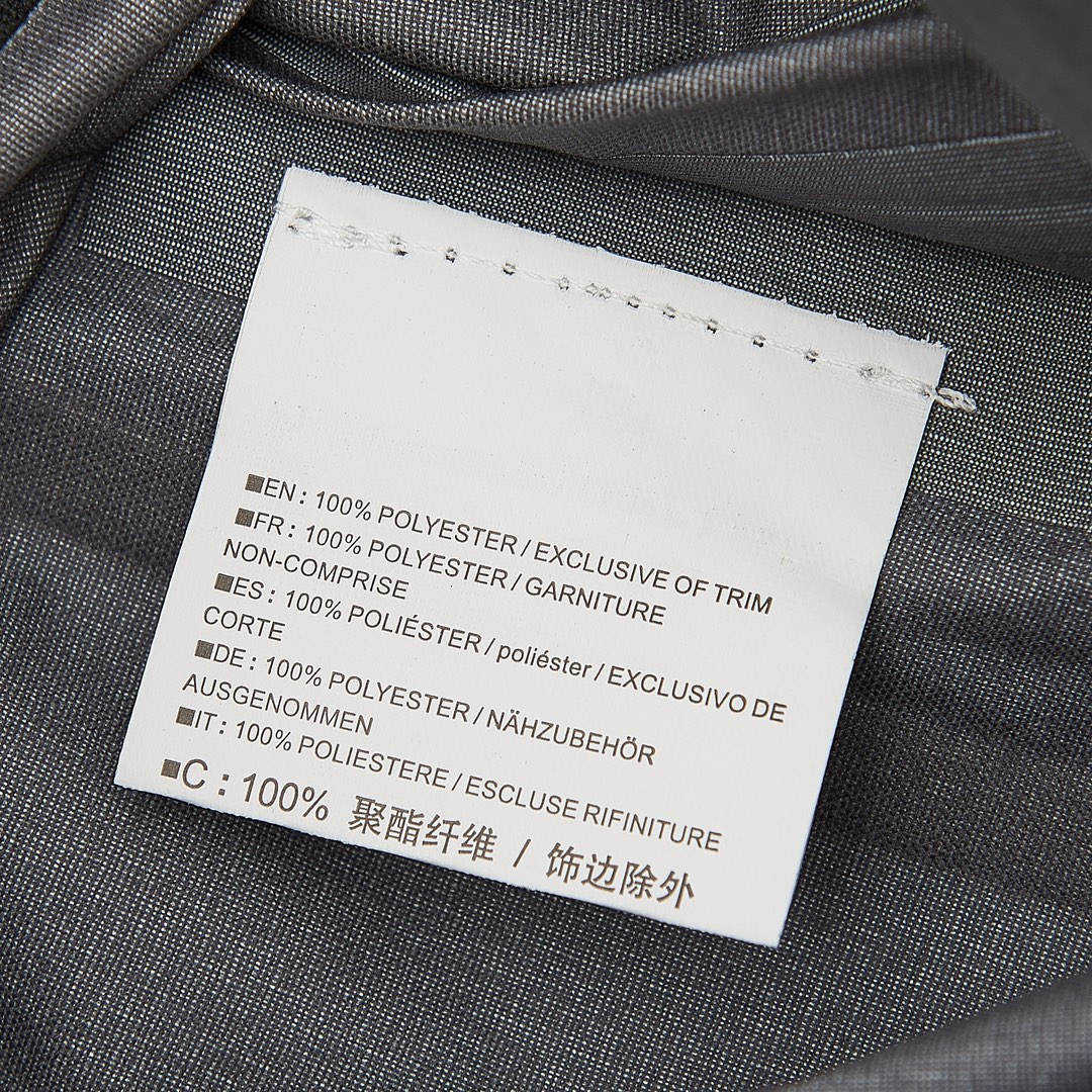 Arc'teryx Men's Alpha SV6 'Sea Salt'