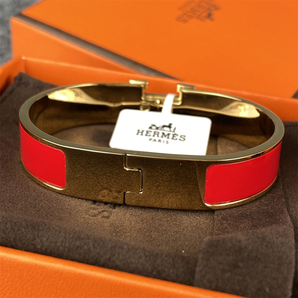 Classic Narrow Clic Clac H Bracelet 'Red Enamel & Gold-Tone'