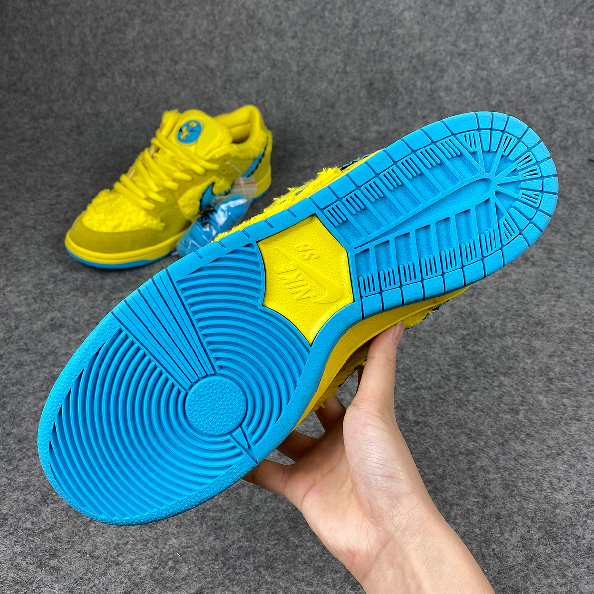 Grateful Dead x Dunk Low SB 'Yellow Bear'