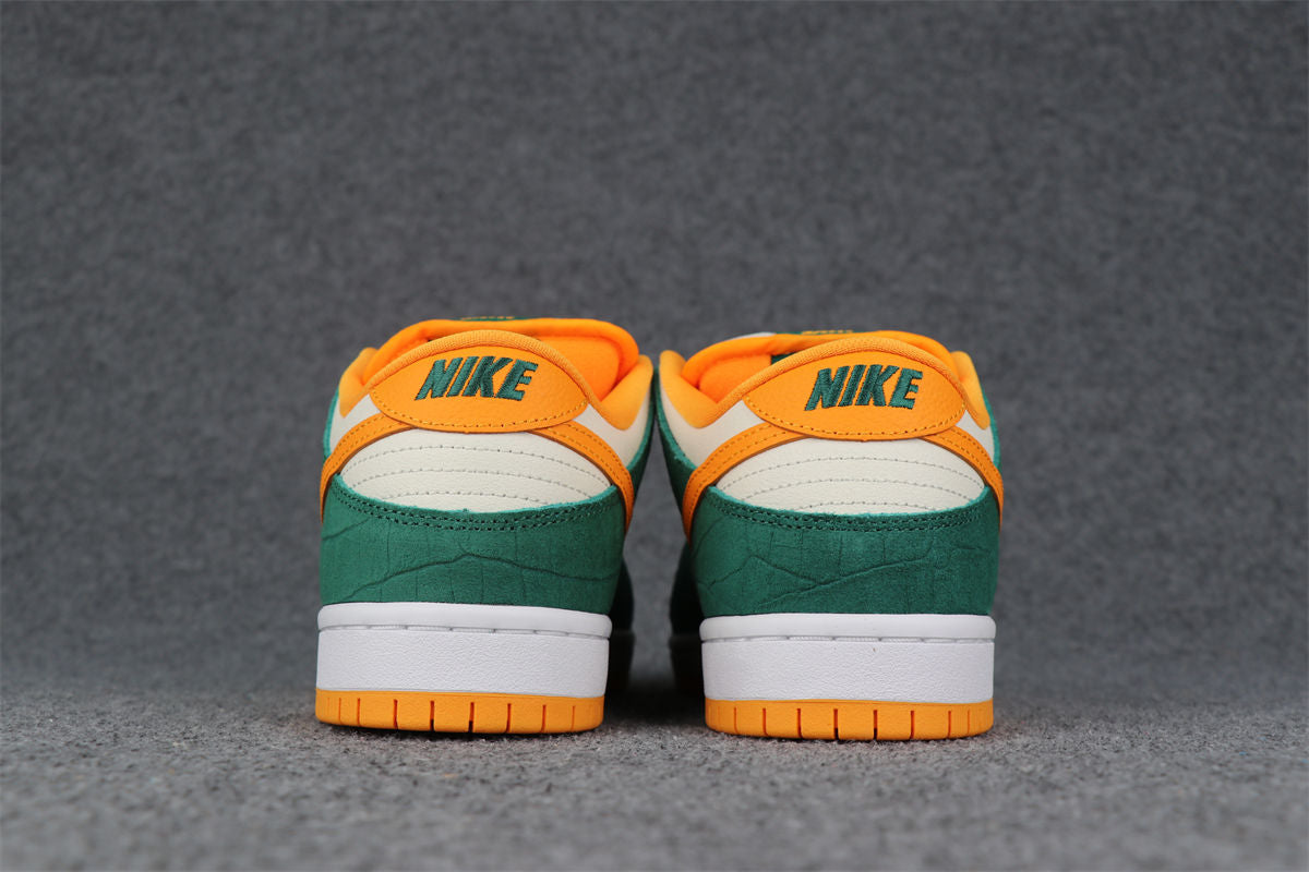 Dunk Low Pro SB 'Legion Pine'